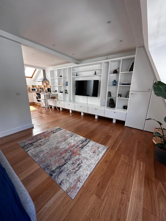 Studio Flat In The Heart Of Hampstead, Londra Dış mekan fotoğraf